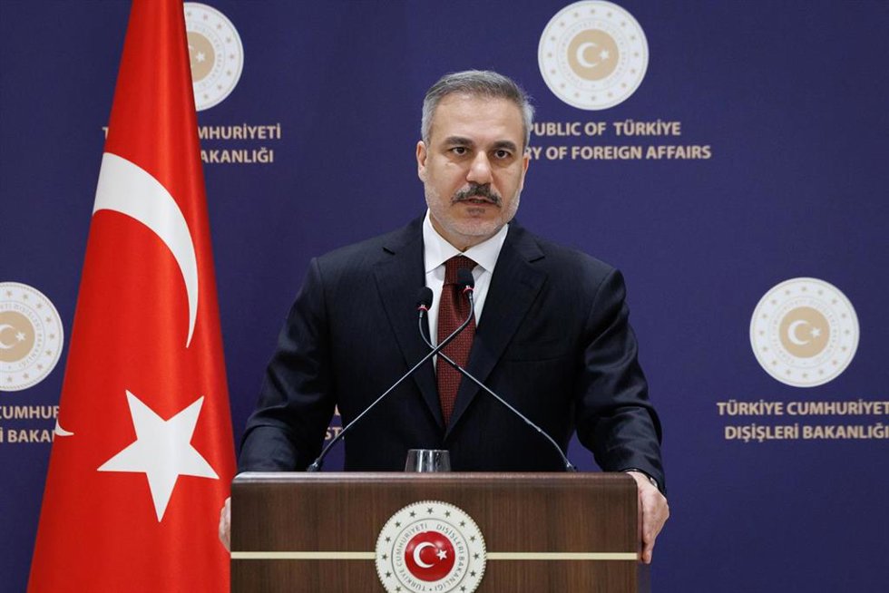 Archivo - El ministro de Exteriores de Turquía, Hakan Fidan, durante una rueda de prensa en Estambul en enero de 2026 (archivo)