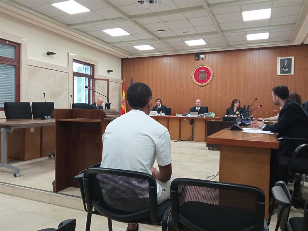 El condenado, en la Audiencia Provincial.