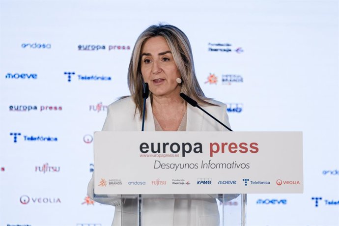 La ministra de Educación, Formación Profesional y Deportes, Milagros Tolón, participa en un desayuno organizado por Europa Press, a 30 de abril de 2026, en Madrid (España).