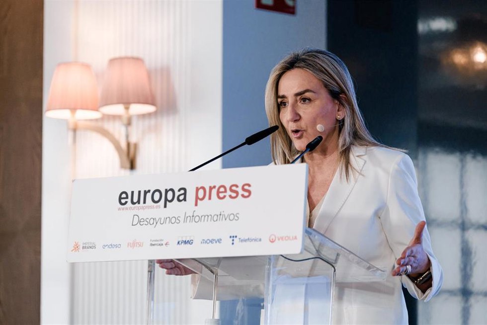 La ministra de Educación, Formación Profesional y Deportes, Milagros Tolón, participa en un desayuno organizado por Europa Press