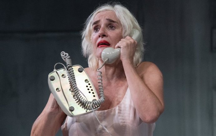 El Teatre Principal de Castelló presenta la adaptación teatral de 'La mujer rota'