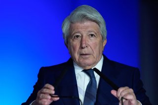 Archivo - Enrique Cerezo, President of Atletico de Madrid, attends during the presentation of Ademola Lookman as a new player of Atletico de Madrid at Riyadh Air Metropolitano stadium on February 03, 2026, in Madrid, Spain.