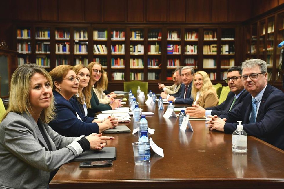 Creación de la Comisión de Seguimiento del Acuerdo frente a la violencia de Género.