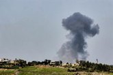 Foto: Líbano.- Mueren nueve personas, incluidos tres niños, en nuevos bombardeos de Israel contra el sur de Líbano