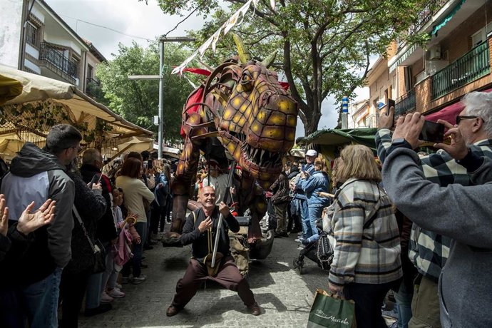 Archivo - La Feria Medieval de El Álamo abre sus puertas este jueves con dragones, justas a caballo y 17 conciertos celtas