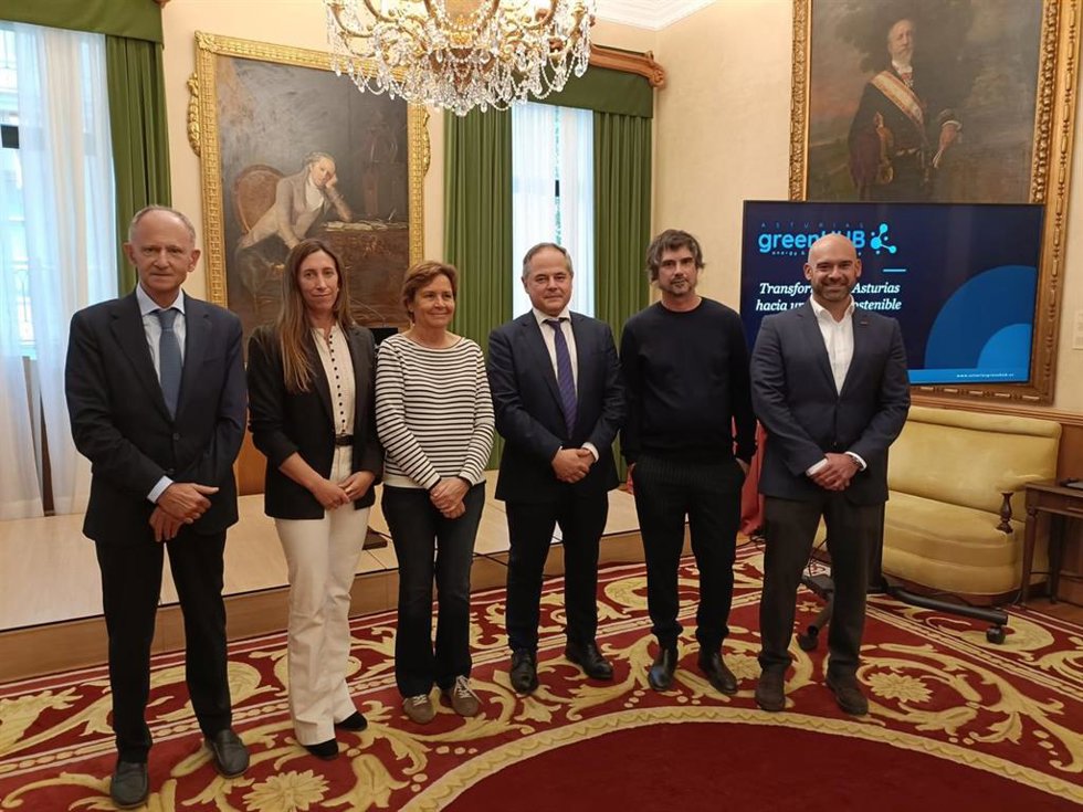 Presentación del Asturias-Green-Hub,que se construirá en la parcela de la antigua champanera del Tragamón, en Gijón.