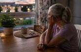 Foto: La soledad deteriora la calidad de vida de los mayores y lo hace especialmente en mujeres, según un estudio de la UAM