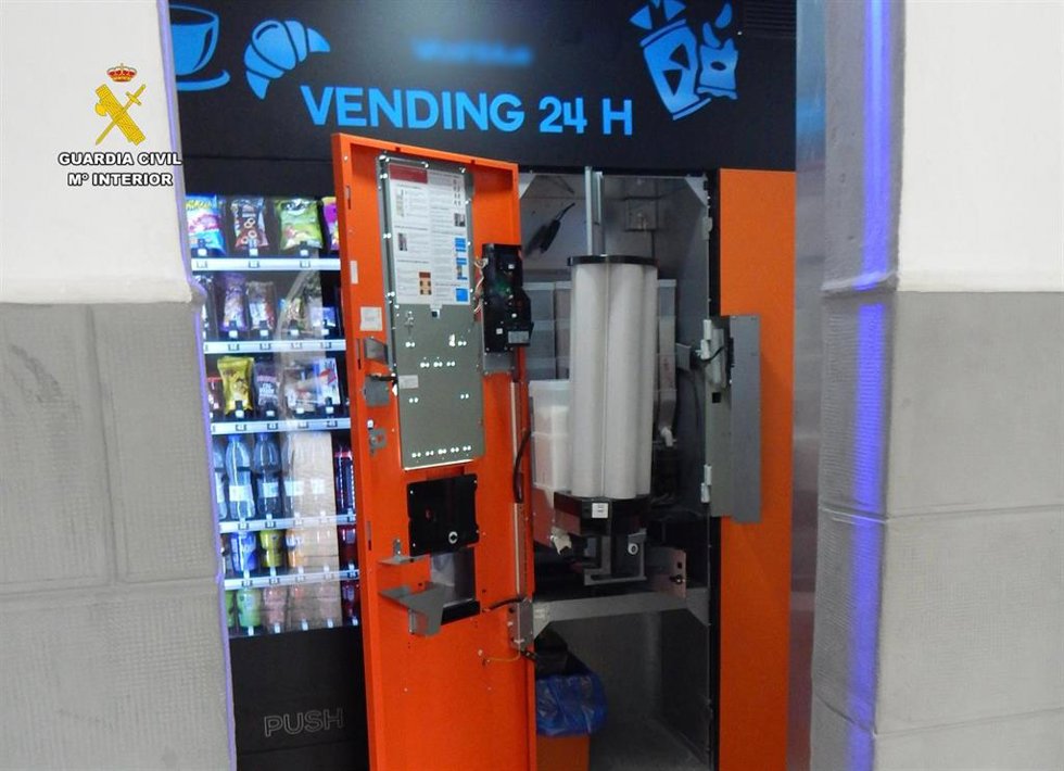 Detenciones por robos en máquinas de snacks en la provincia de Cáceres
