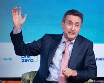 Archivo - El CEO de Repsol, Josu Jon Imaz,