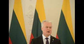 Nauseda confirma una propuesta de EEUU para participar en una misión para desbloquear el estrecho de Ormuz