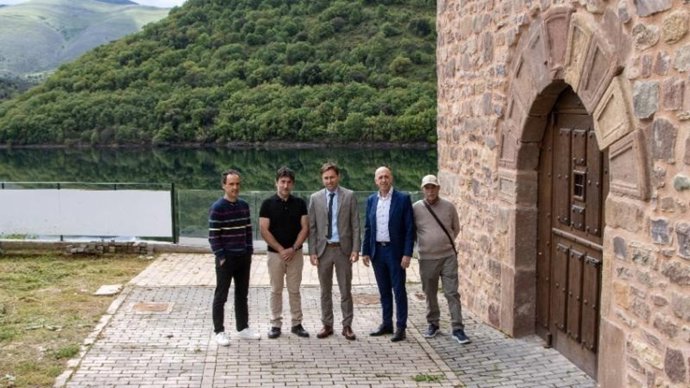 Política Local financia al 90% el equipamiento necesario para el bar-restaurante de la 'Casa de Islas' de Mansilla