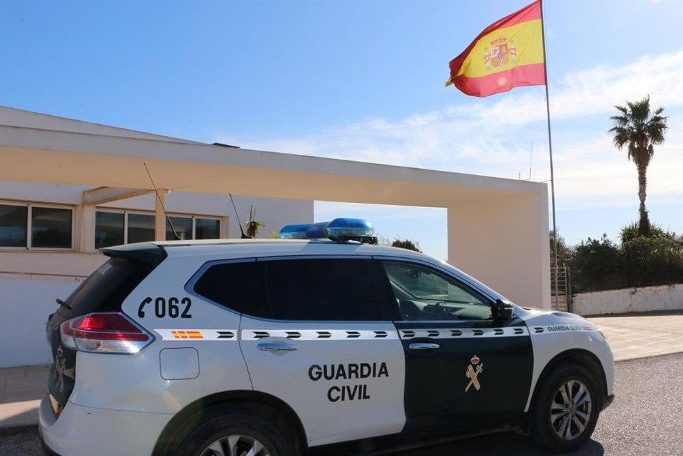 Detenido en Formentera por herir con una pistola de aire comprimido a tres personas