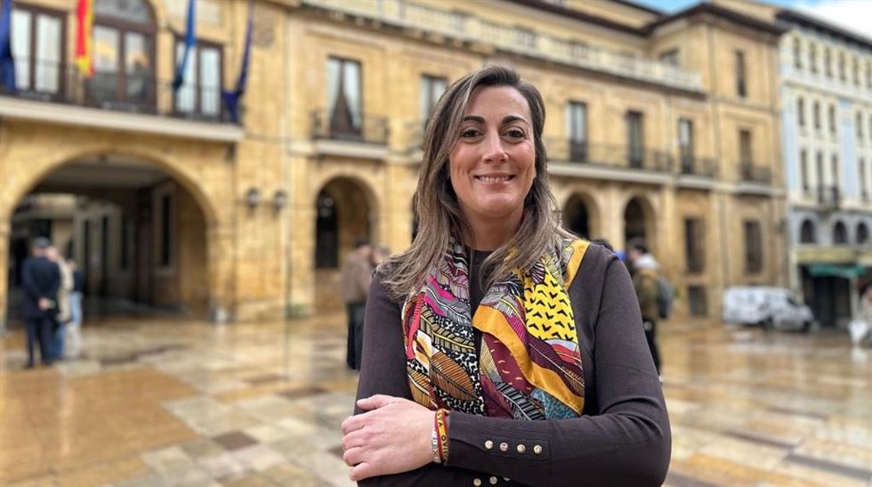 Archivo - La portavoz de Vox en el Ayuntamiento de Oviedo, Sonsoles Peralta.