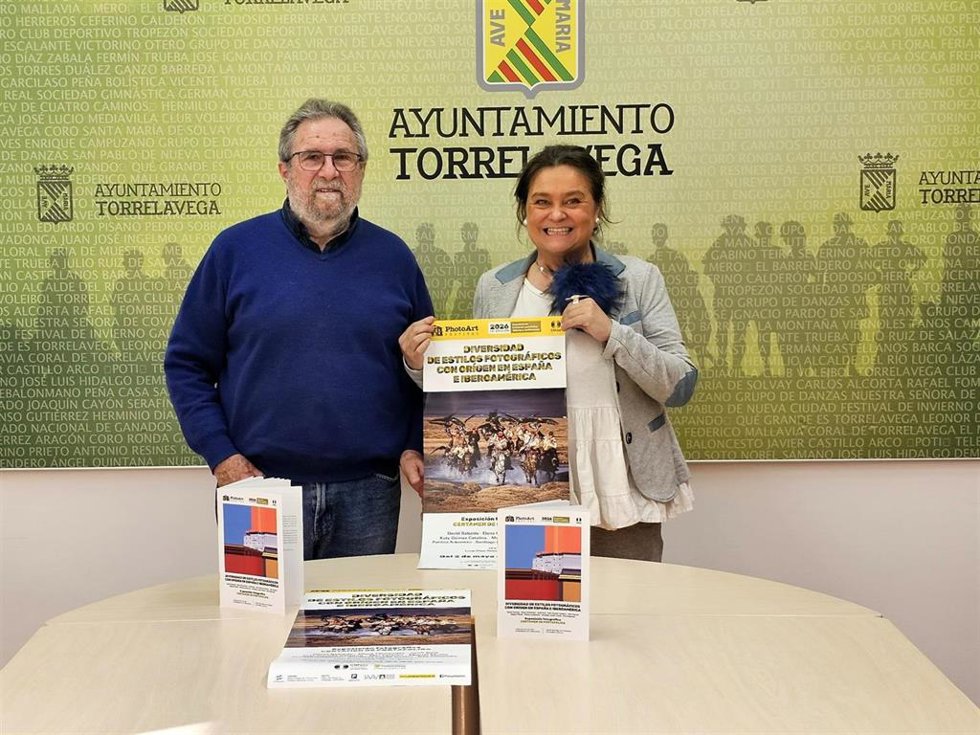 Presentación de la exposición colectiva 'Diversidad de estilos fotográficos con origen en España e Iberoamérica',