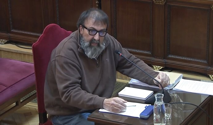 El exasesor ministerial Koldo García durante su declaración como acusado en el juicio de las mascarillas en el Tribunal Supremo, a 30 de abril de 2026, en Madrid (España).