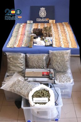 Cocaína, marihuana, hachís y dinero intervenido a la organización criminal de gran actividad desde Córdoba.
