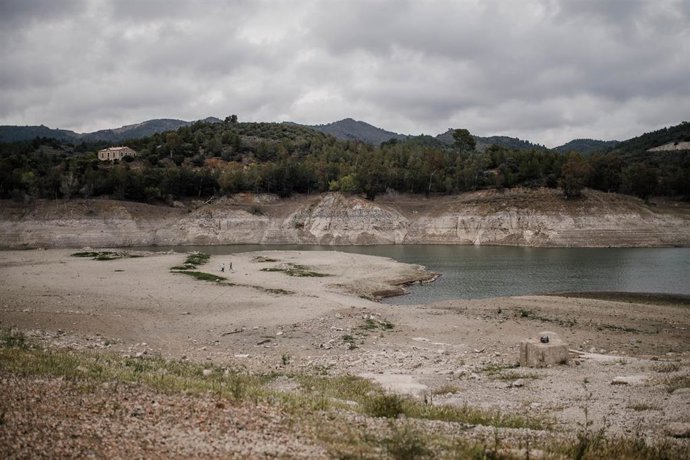 Archivo - Vista del pantano de Riudecanyes, a 4 de mayo de 2023, en Tarragona, Catalunya (España).