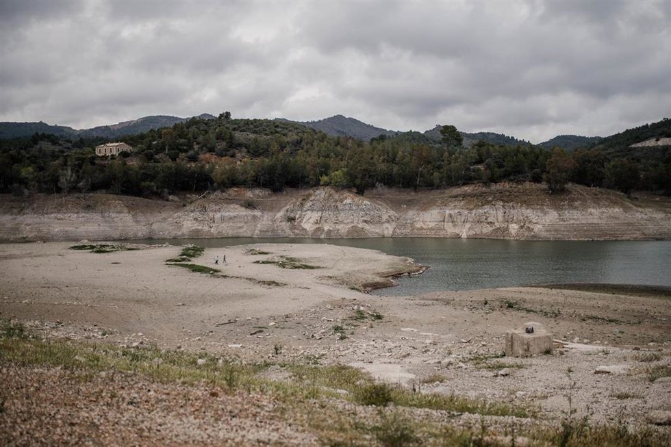 Archivo - Vista del pantano de Riudecanyes, a 4 de mayo de 2023, en Tarragona, Catalunya (España).