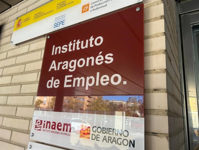 Archivo - Sede del Instituto Aragonés de Empleo (INAEM).