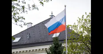 Rusia convoca a la encargada de negocios de Lituania tras la demolición de un monumento soviético