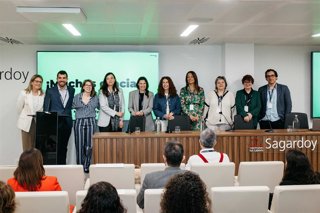 Miembros del Hub Bienstart en la presentación del IV Estudio sobre planes de bienestar en la empresa española.