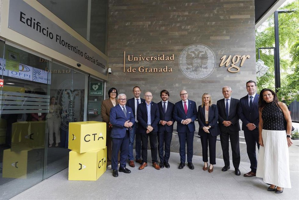 CTA (Corporación Tecnológica de Andalucía) ha celebrado un evento en su nueva oficina en Granada para analizar el papel de la ciudad como "nodo estratégico de innovación y transferencia de conocimiento"
