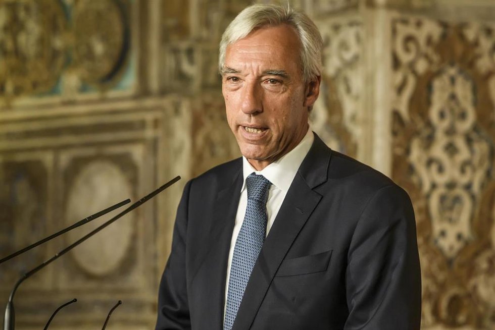 Archivo - Rueda de prensa del rueda de prensa del exministro de Asuntos Exteriores portugués, João Gomes Cravinho a 08 de septiembre del 2022 en el Alcázar de Sevilla (Andalucía, España)