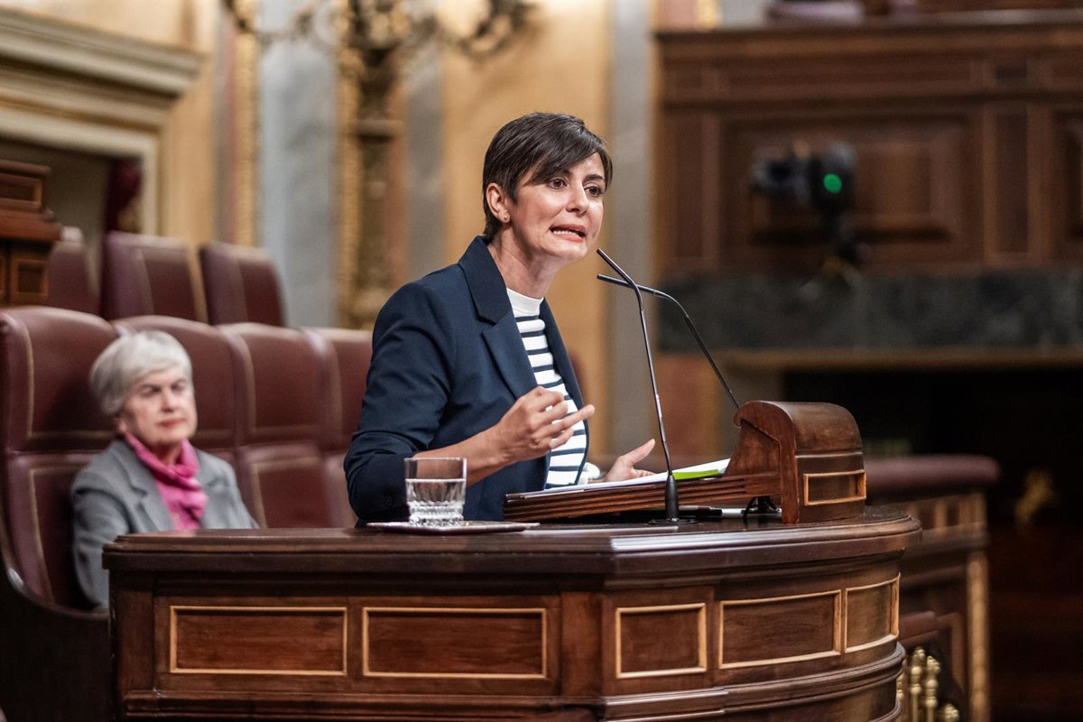 El Gobierno lamenta que PP y Vox rechacen proteger de manera permanente la vivienda pública en Valencia
