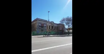 La remodelación de Oporto se 'olvida' del antaño señorial palacete de General Ricardos, hoy comido por el abandono
