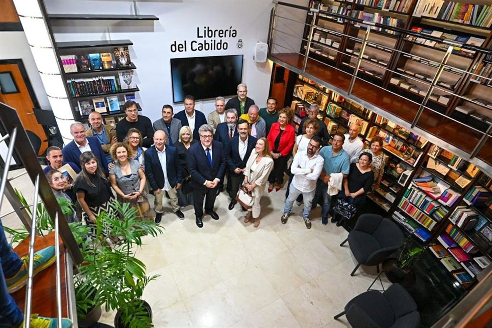 Acto de reapertura del Cabildo de Tenerife