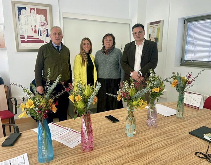 El Gobierno de Cantabria anima a regalar flores por el Día de la Madre