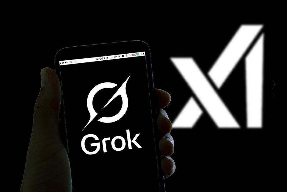 Archivo - November 4, 2021, Spain: In this photo illustration, the AI chatbot grok by X logo seen displayed on a smartphone and in the background.