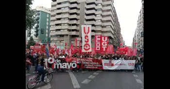 Murcia sale a la calle este 1 de Mayo bajo el lema 'Derechos, no trincheras. Salarios, vivienda y democracia'