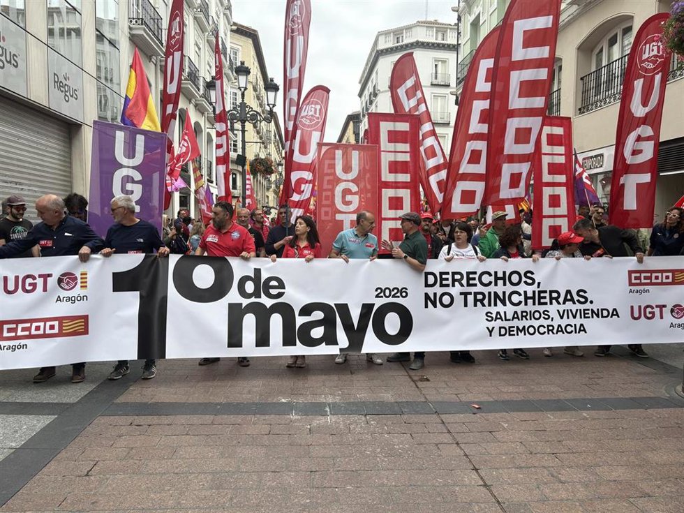 Cabecera de la manifestación de CCOO y UGT en Zaragoza con motivo del 1 de Mayo.