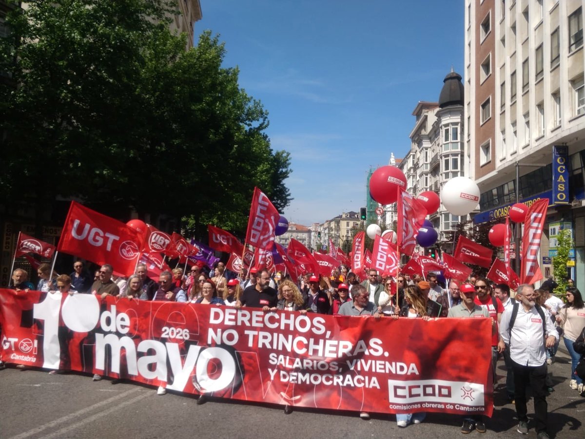 Unas 2.500 personas reclaman en Santander  salario, techo y tiempo  en la manifestación del 1 de Mayo