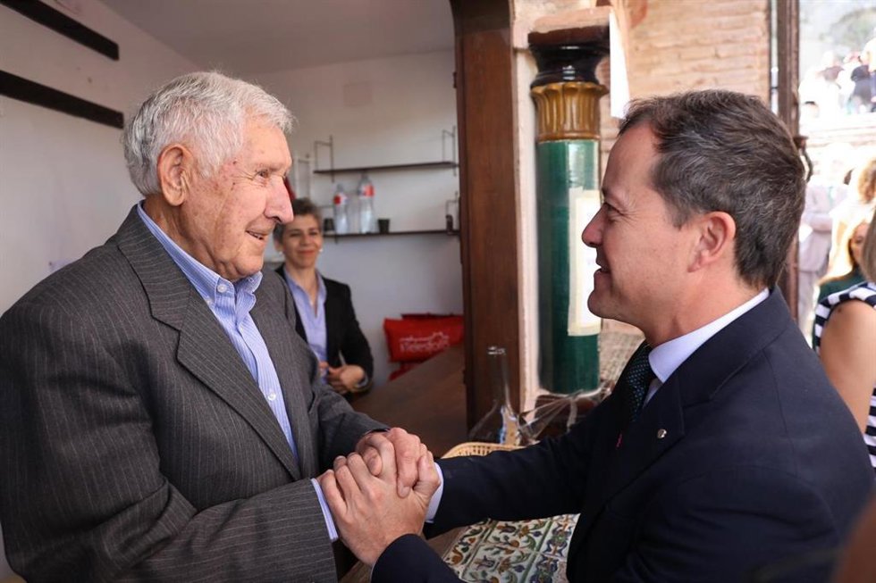El alcalde de Toledo, Carlos Velázquez, en la Ermita del Valle