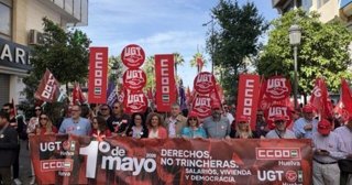 La secretaria general del PSOE de Huelva, María Eugenia Limón, en la manifestación del 1 de mayo.