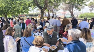 El barrio del Larache de Ciudad Real celebra su día grande con migas y gachas en honor a San José Obrero