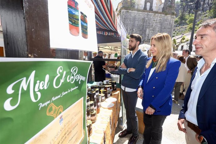 Feria agroalimentaria Saborea el campo en Grazalema de la mano de la Diputación de Cádiz y Asaja.