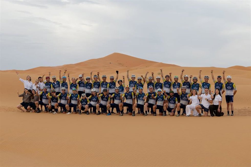 Componentes del equipo de Aural Centros Auditivos en la Skoda Titan Desert Morocco 2026.