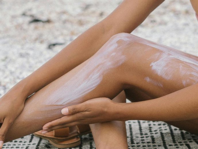SPF: el número del protector que todos miramos y nadie entiende