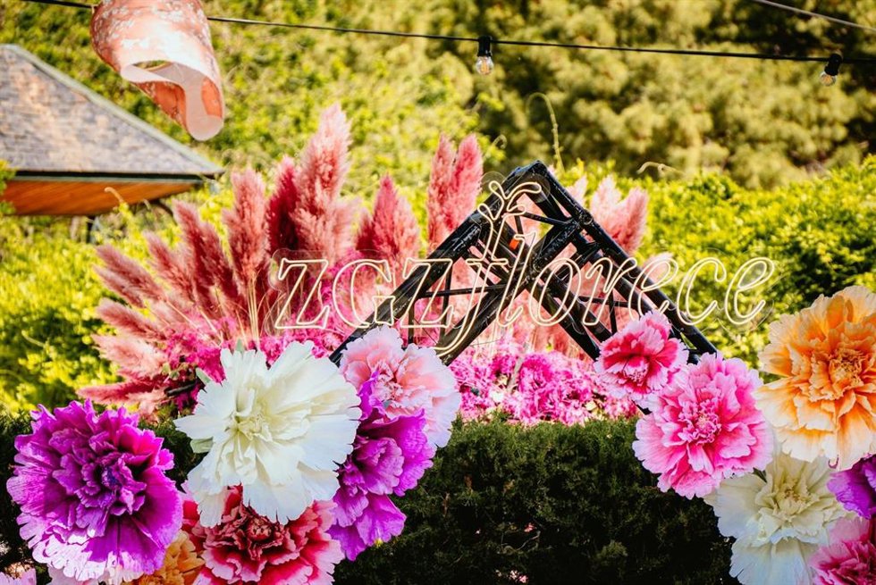 Composicón floral del ZGZ Florece 2025.