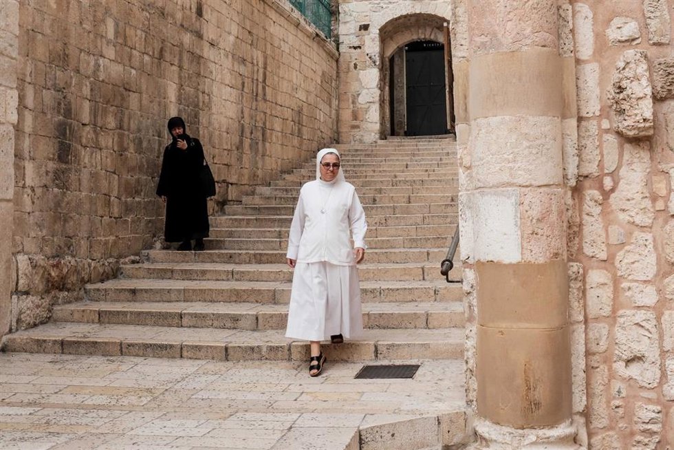 Archivo - Imagen de una monja en Jerusalén 