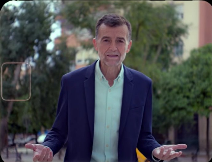 O candidato da coalizão Por Andalucía à Presidência da Junta, Antonio Maíllo, no vídeo de campanha para o dia 17 de maio.