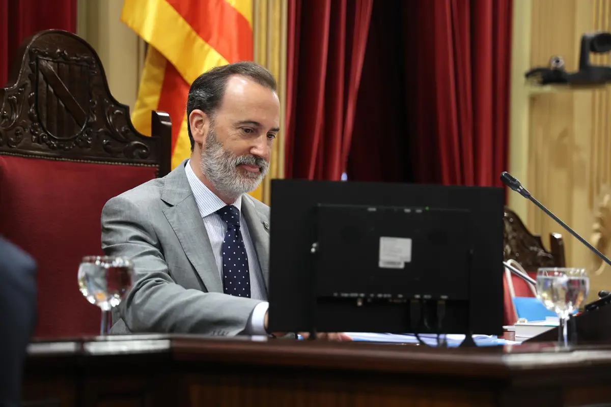 Gabriel Le Senne, presidente del Parlament, durante un debate.