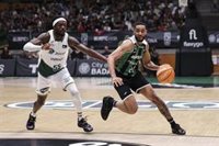 El Joventut-Unicaja se suspende al descanso y un triple de Kuric conserva la fe del Andorra