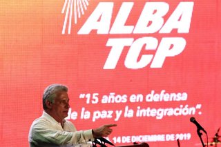 Archivo - El presidente cubano, Miguel Díaz-Canel, interviene durante la clausura de la XVII Cumbre de la Alianza Bolivariana para los Pueblos de Nuestra América (ALBA) en La Habana, Cuba, el 14 de diciembre de 2019