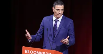 El PSOE anuncia una ofensiva institucional en todos los niveles para frenar la "prioridad nacional" de PP y Vox