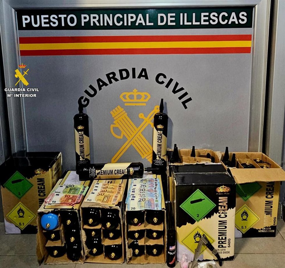 Detenida una persona en un local de Yuncos por comercializar con óxido nitroso.