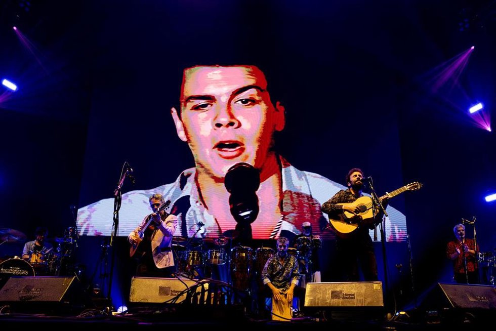 El grupo Los Delinqüentes durante un concierto en el Movistar Arena, a 24 de abril del 2026, en Madrid (España).